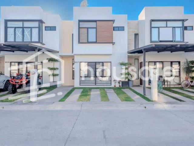 CASA EN VENTA EN VILANOVA HÁBITAT RESIDENCIAL, BAHÍA DE BANDERAS, NAYARIT