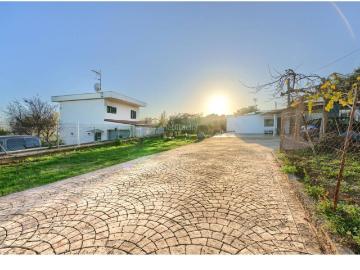 Casa en venta en Vilanova i la Geltrú, Nord Costa Dorada. FINCA RÚSTICA CON 1.000 m DE PARCELA A 5 MINUTOS DE VILANOVA I LA GELTRÚ. Casas Vilanova i la.