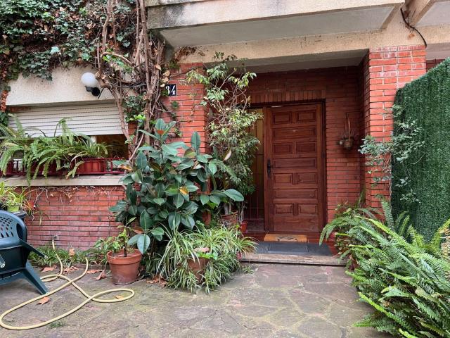 Casa en venta en Vilassar de Dalt. En exclusiva amplia casa adosada. Casas Vilassar de.