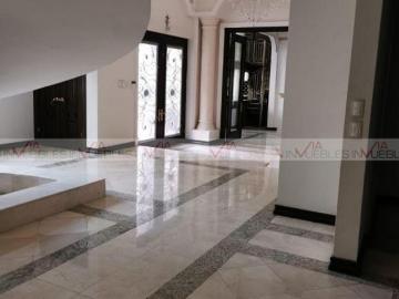 Casa en venta en Villa Montaña