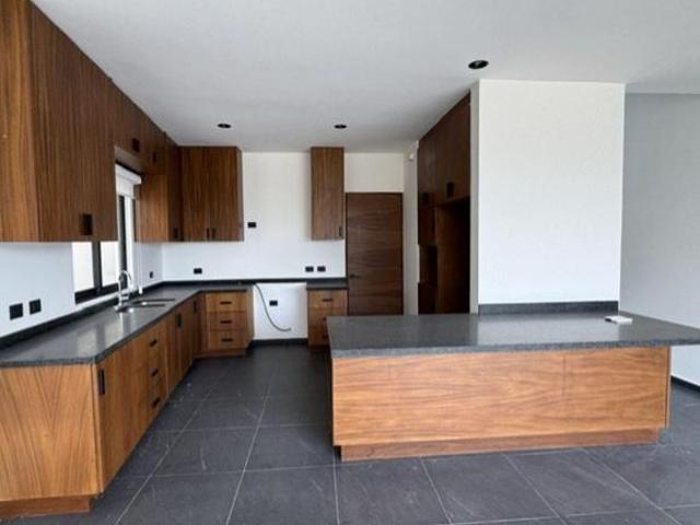 CASA EN VENTA EN VILLA BRISA VILLAHERMOSA