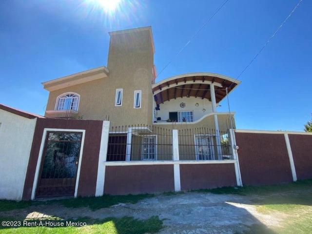 Casa en Venta en Villa Cuauhtemoc, Otzolotepec CR 24 1408