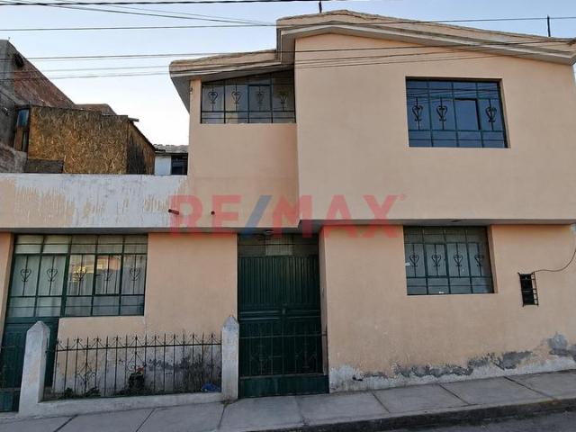 ✨ ¡Casa En Venta En Villa Continental Cayma!