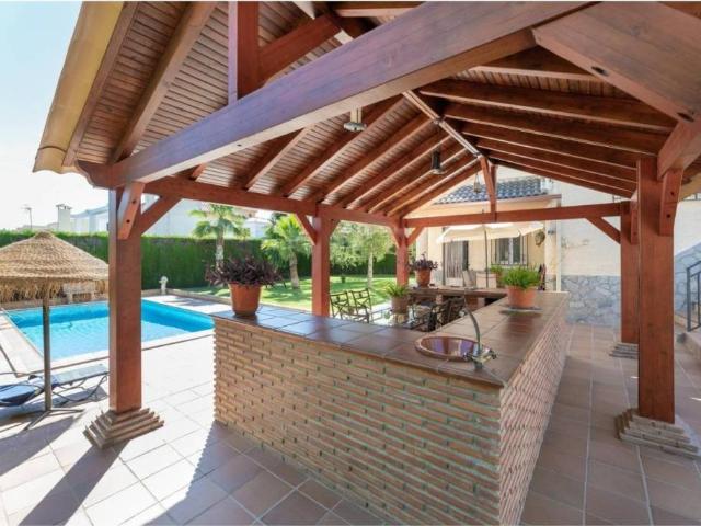 Casa en Venta en Villa de Otura
