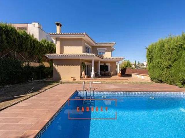 Casa en Venta en Villa de Otura