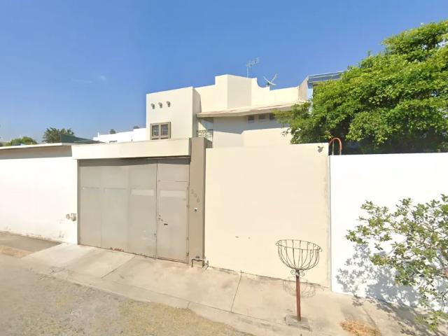 CASA EN VENTA EN VILLA DE ALVAREZ, COLIMA