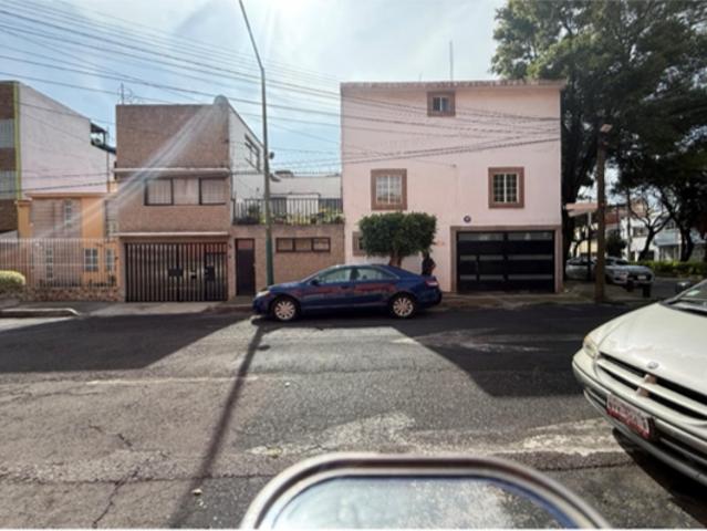 Casa en villa Villa de Cortés, Benito Juárez: Propiedad con gran potencial