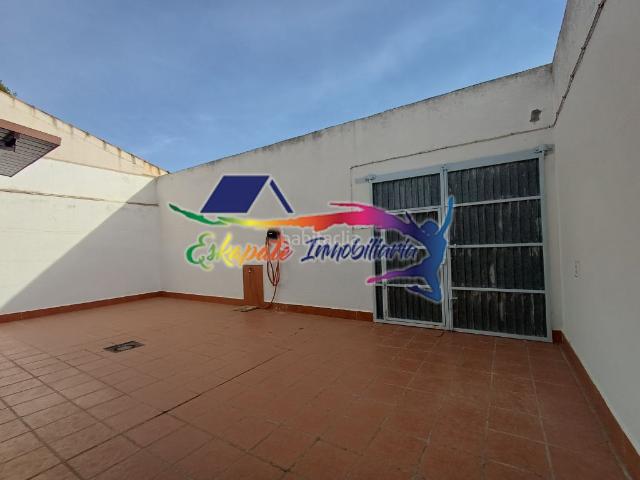 Casa en venta en Villa de Don Fadrique La. Vivienda en Calle Picasso, 1 La Villa de Don Fadrique Toledo. Casas Villa de Don Fadrique.