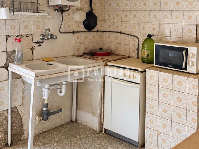 Casa en venta en Villa de Don Fadrique La. Oportunidad única para crear tu vivienda en LA VILLA DE DON FADRIQUE. Casas Villa de Don Fadrique.