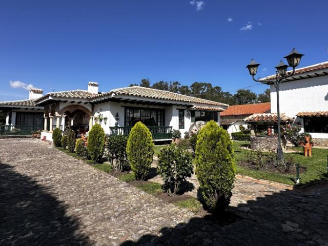 Casa En Venta En Villa De Leyva En Villa De Leyva V360548