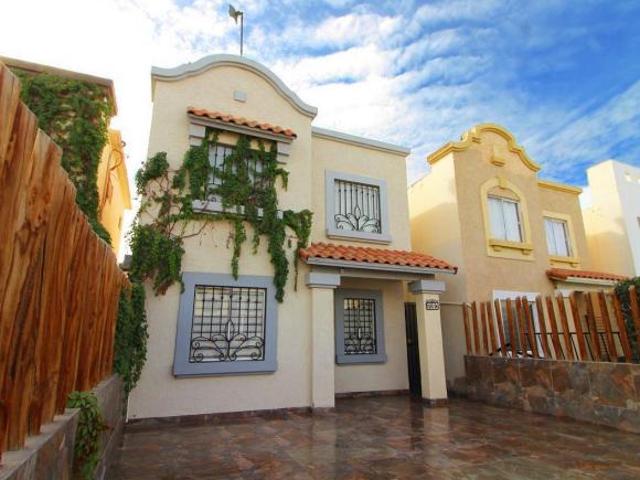 CASA EN VENTA EN VILLA DEL CEDRO MEXICALI 4