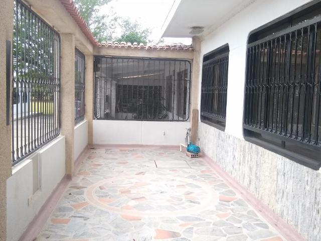 Casa En Venta En Villa Del Rosario En Campo Verde V219712
