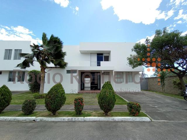 Casa En Venta En Villa Del Rosario En. V251249