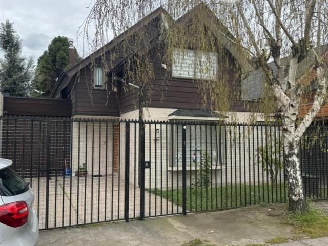 Casa en Venta en Villa Doña Rosa, Chillán