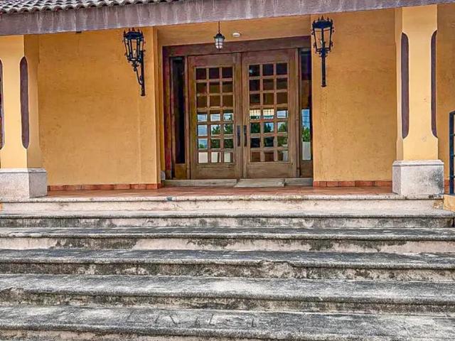 Casa en Venta en Villa Flores