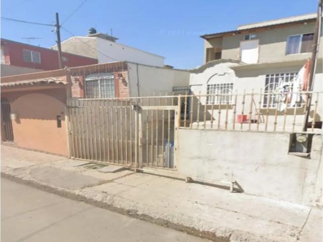Casa en Venta en Villa Fontana I, Tijuana, Baja California