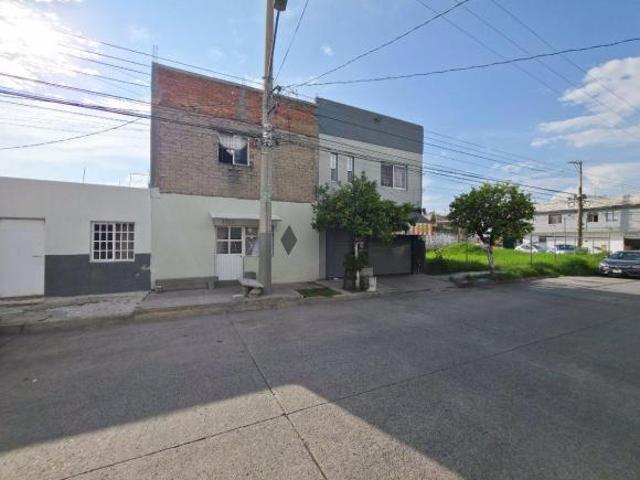 Casa en venta en Villa Guerrero, Guadalajara