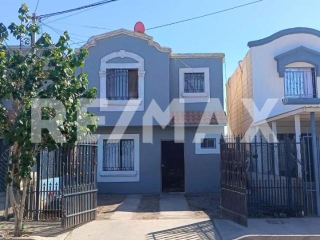 CASA EN VENTA EN VILLA LAS LOMAS