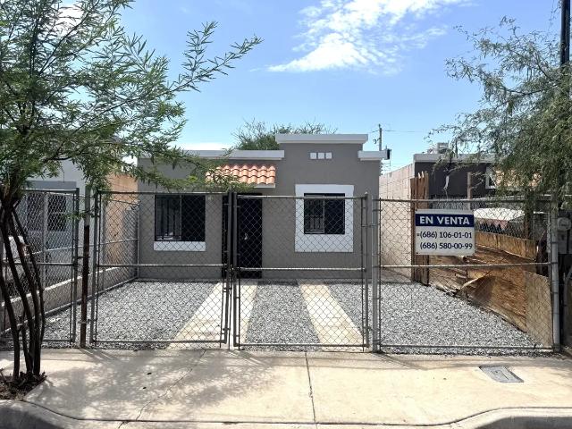 CASA EN VENTA EN VILLA LAS LOMAS