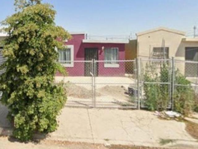Casa en venta en Villa lomas altas Avenida Castiblanco Mexicali Baja california norte