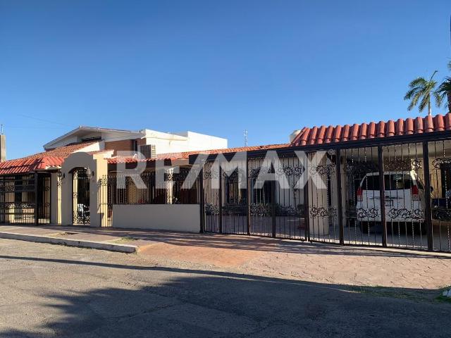 Casa en venta en Villa Satélite de Hermosillo, Sonora