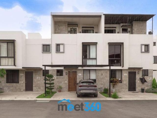 Casa en Venta en Los Olivos, Coto Villaterra, 8 de Julio, Tlaquepaque