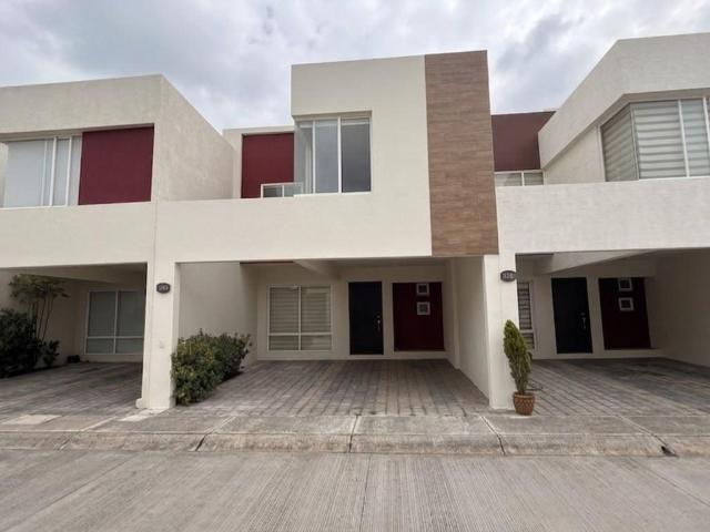 Casa en venta en Villa Toscana III