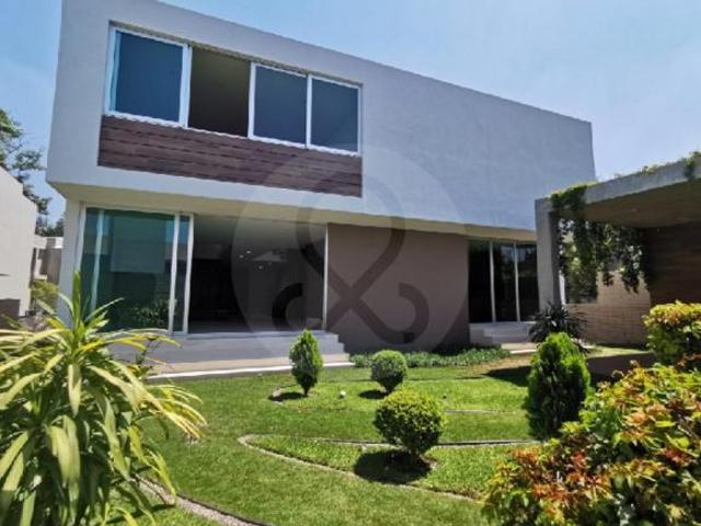 Casa en venta en Villa Universitaria