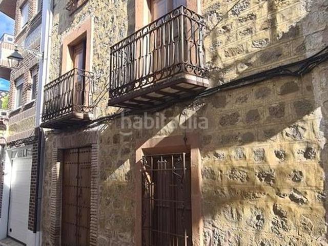 Casa en venta en Villacarrillo. Extraordinaria Casa Señorial para reformar en Villacarrillo. Calle Del Carmen. Casas.