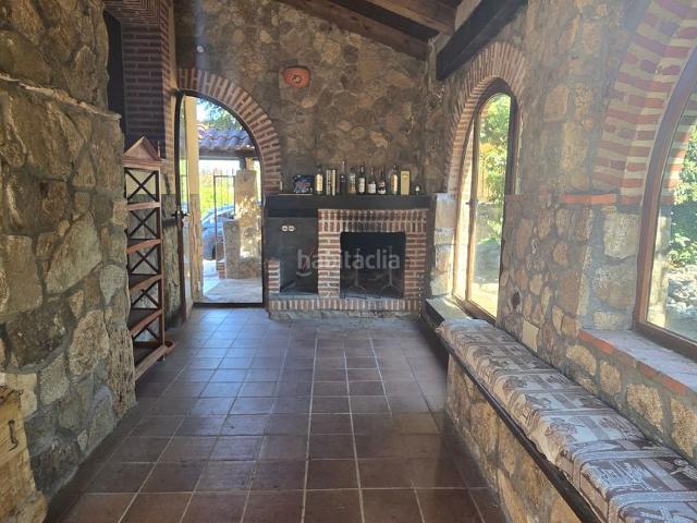 Casa en venta en Villacastín. Única en la zona. Casas.
