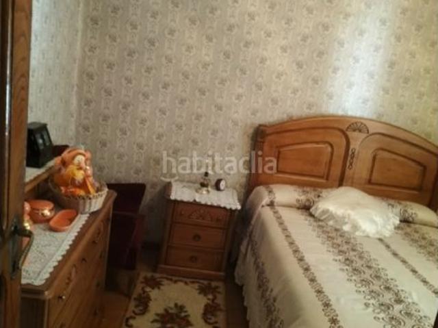 Casa en venta en Villablino. Casa independiente y reformada, muy soleada y agradable. Casas.