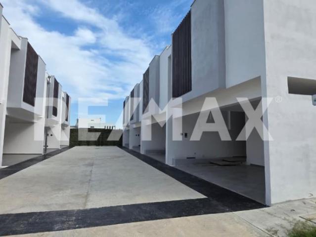 Casa en venta en Villabrisa