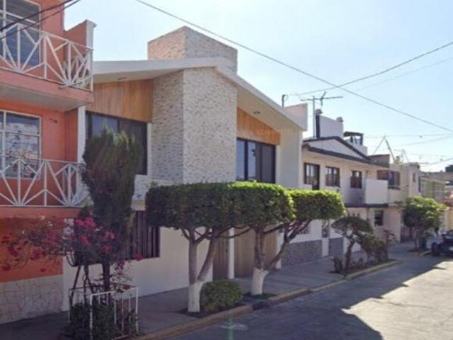 CASA EN VENTA EN VILLADA NEZAHUALCOYOTL