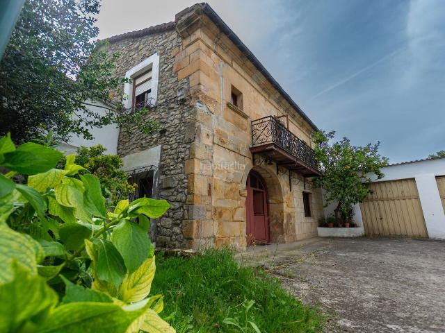 Casa en venta en Villaescusa. Casa en venta en Liaño con terreno. Casas.