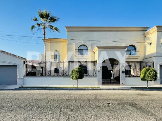 CASA EN VENTA EN VILLAFONTANA