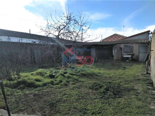 Casa en venta en Villaflores. Casa en venta en Villaflores, 3 dormitorios. Casas.