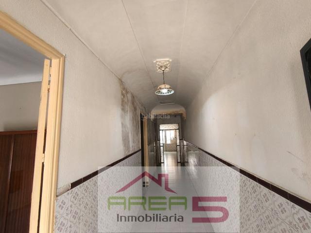 Casa en venta en Villafranca de los Barros. Casa en venta en Calle Zurbarán Villafranca de los Barros Badajoz. Casas Villafranca de los.