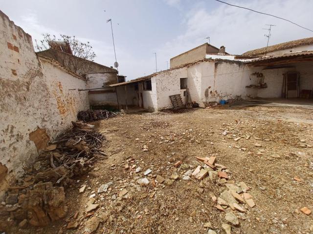 Casa en venta en Villalgordo del Júcar. Casa en venta en Villalgordo Del Jucar, 4 dormitorios. Casas Villalgordo del.