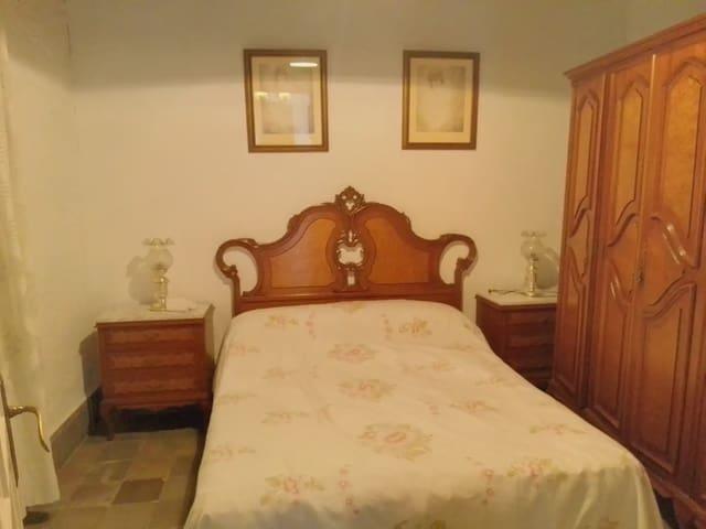 Casa en venta en Villaluenga del Rosario, Cádiz