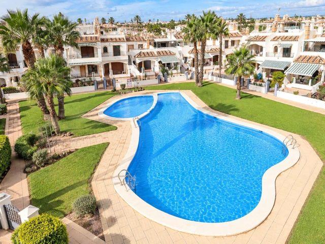 Casa en venta en Orihuela Costa, Alicante Costa Blanca