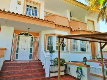 Casa en venta en Villamartin, Alicante Costa Blanca