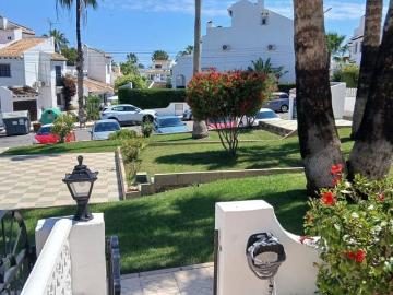 Casa en venta en Villamartin, Alicante Costa Blanca