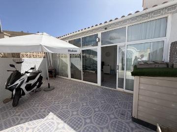 Casa en venta en Villamartin, Alicante Costa Blanca