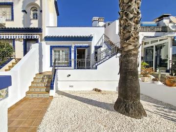 Casa en venta en Villamartin, Alicante Costa Blanca
