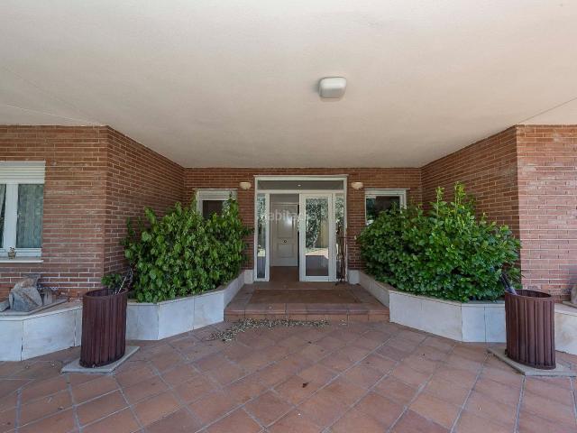 Casa en venta en Villanueva de la Cañada, Raya del Palancar Guadamonte. Amplia vivienda de 560 m² en parcela de 5.100 m² Urbanización Guadamonte. Casas Villanueva de la.