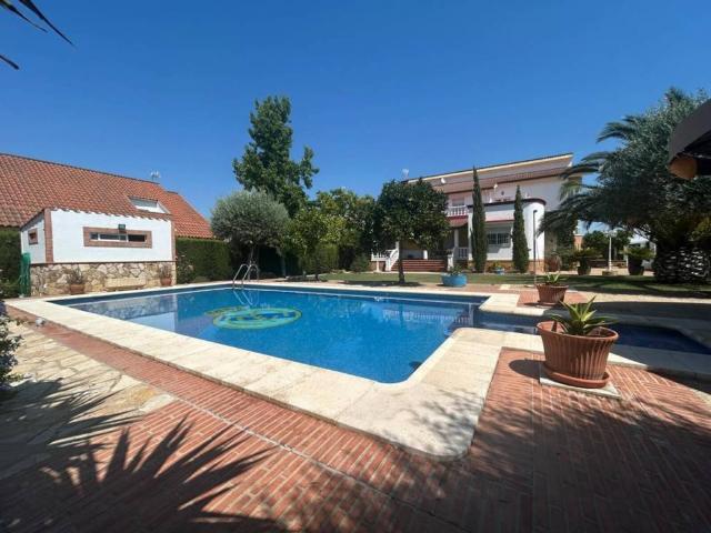 Casa en Venta en Villanueva de La Serena