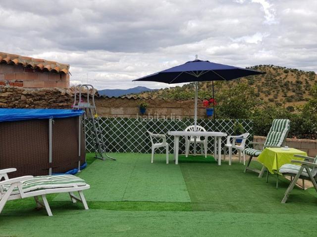Casa en venta en Villanueva del Rey. CASA CON TEJADO NUEVO Y GRAN PATIO EN VVA DEL REY. Casas Villanueva del.