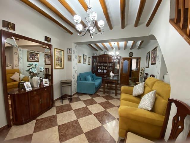 Casa en venta en Villanueva del Trabuco, Málaga
