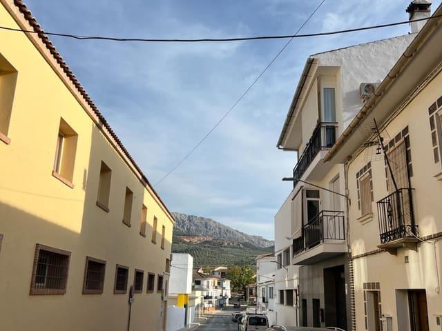 Casa en venta en Villanueva del Trabuco, Málaga