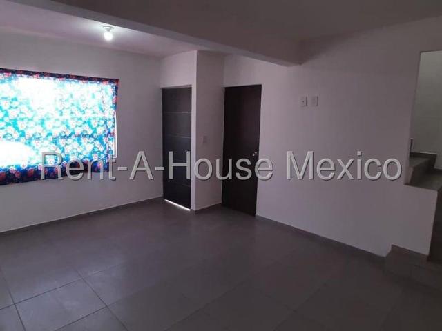 Casa en Venta en Villas Xaltipa 27 185